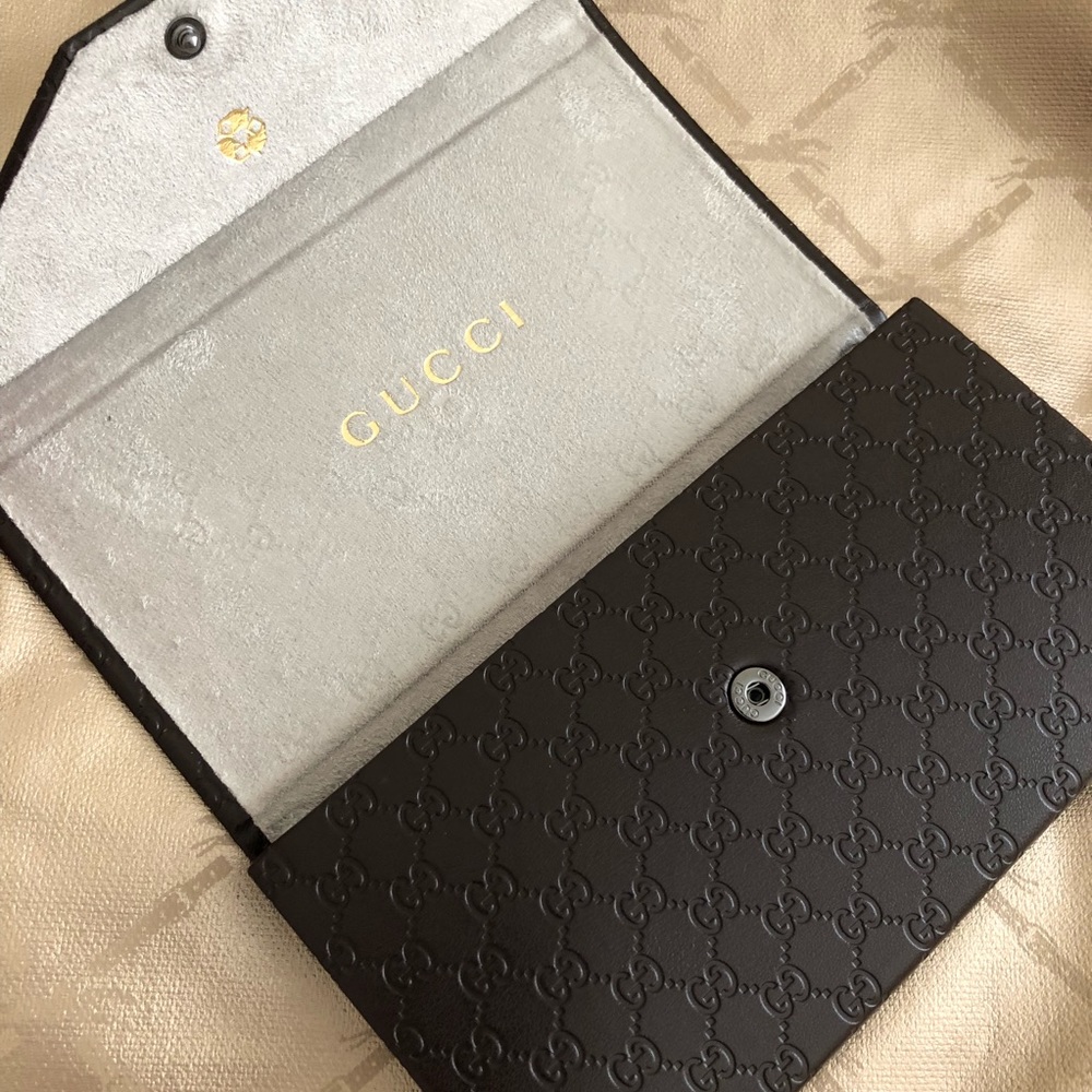 Gucci Sunglasses case - Picture 6 of 6